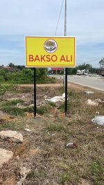 POLE SIGNAGE - Image 13